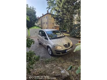 Lancia Musa 1.3 Multijet