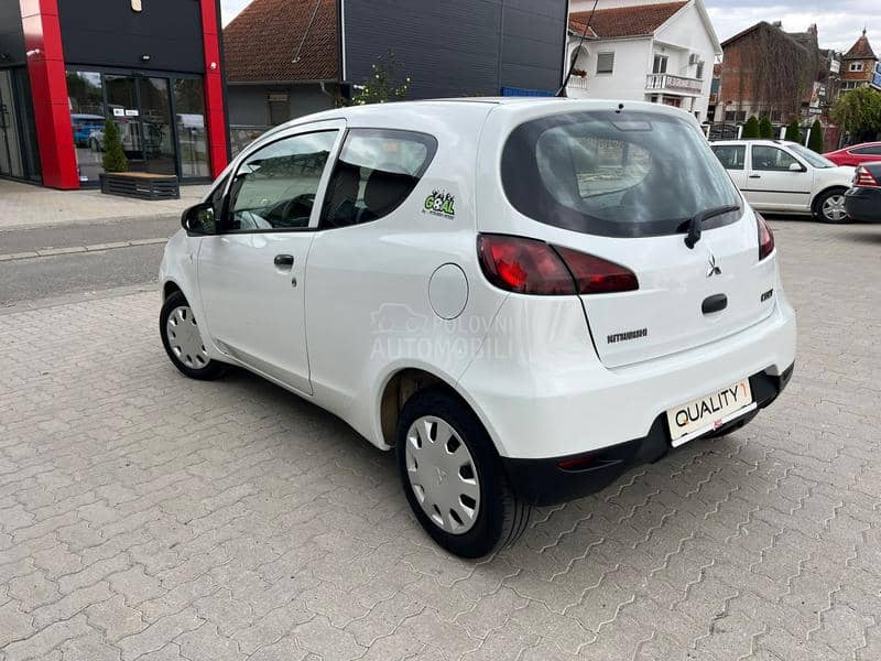 Mitsubishi Colt 1.1 Švajcarac