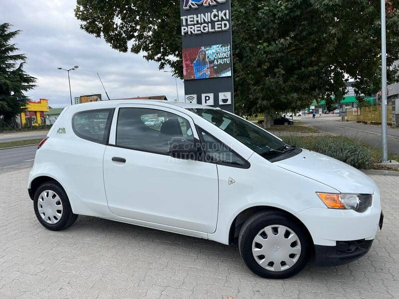 Mitsubishi Colt 1.1 Švajcarac