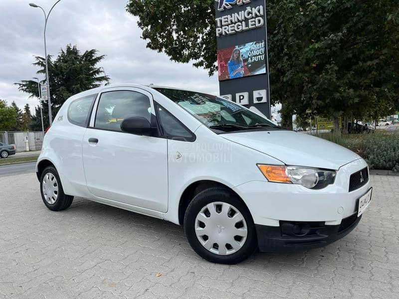 Mitsubishi Colt 1.1 Švajcarac