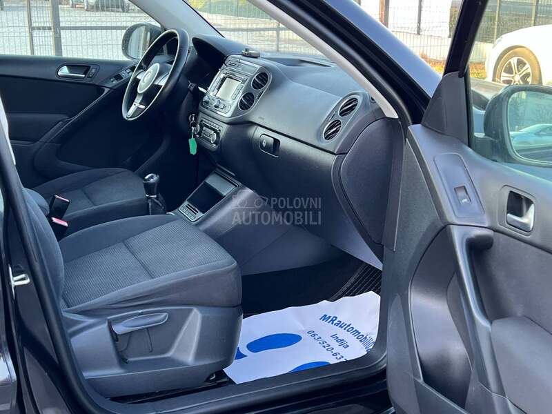 Volkswagen Tiguan 2.0TDI BLUEMO/NAAVIG