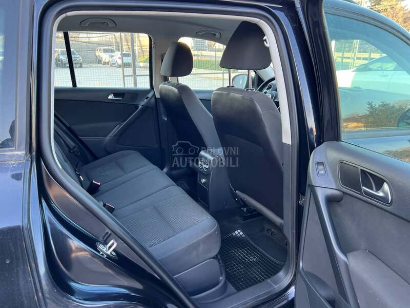 Volkswagen Tiguan 2.0TDI BLUEMO/NAAVIG
