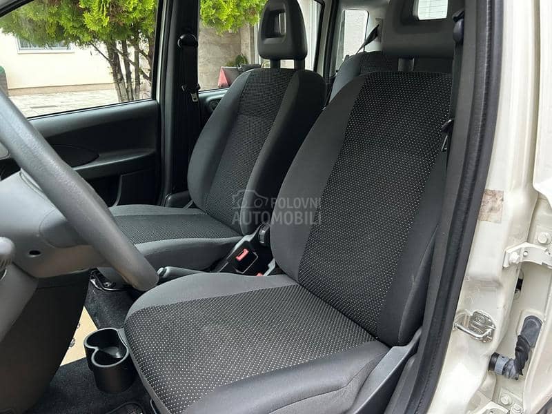 Fiat Panda 1.1 8v ACTIVE Fiat Panda 1.1 8v ACTIVE