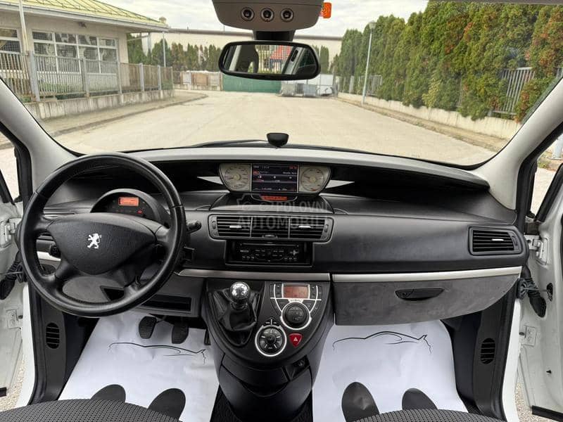 Peugeot 807 2.0 HDI