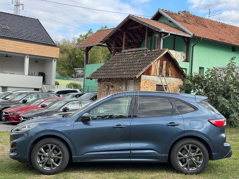 Ford Kuga ST LINE