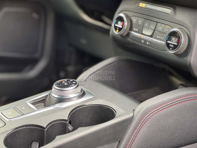 Ford Kuga ST LINE