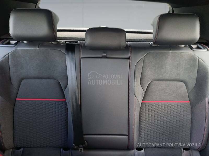Volkswagen Golf 8 GTI 2.0 TSI DSG
