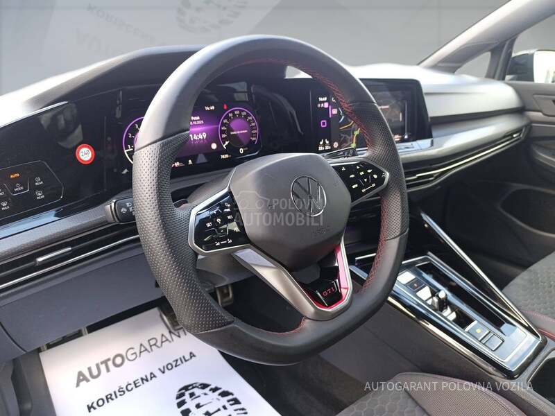 Volkswagen Golf 8 GTI 2.0 TSI DSG