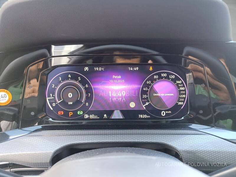Volkswagen Golf 8 GTI 2.0 TSI DSG