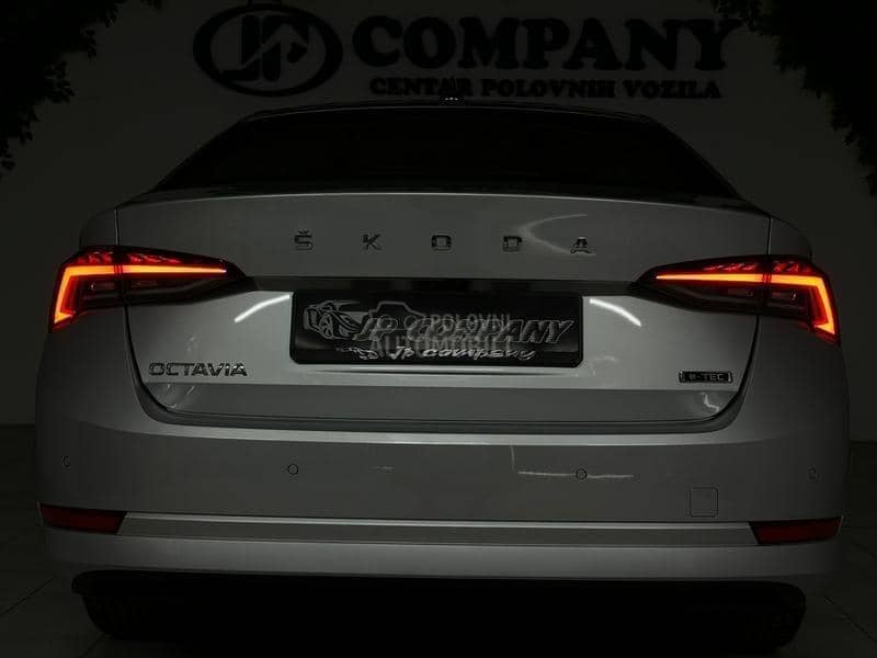 Škoda Octavia 1.0 TSI BUSINES AUT