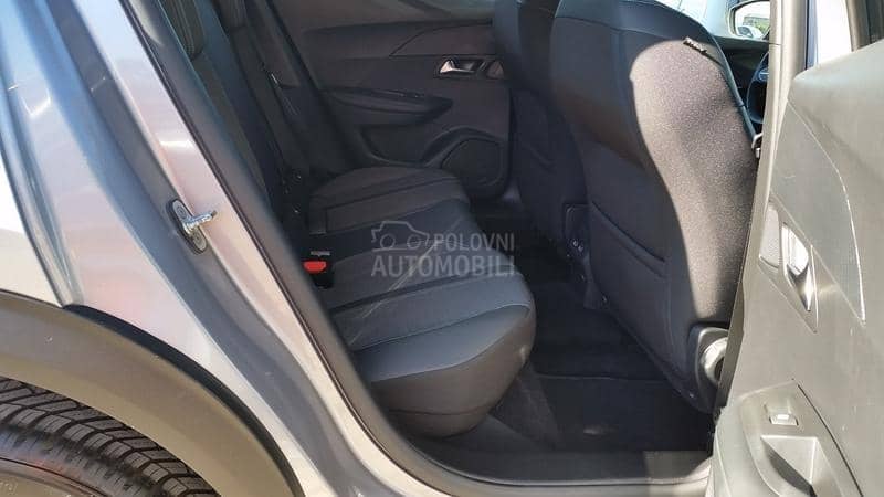 Peugeot 2008 ALLURE/RESTY/AUT/N0V
