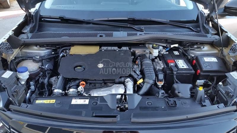 Peugeot 2008 ALLURE/RESTY/AUT/N0V