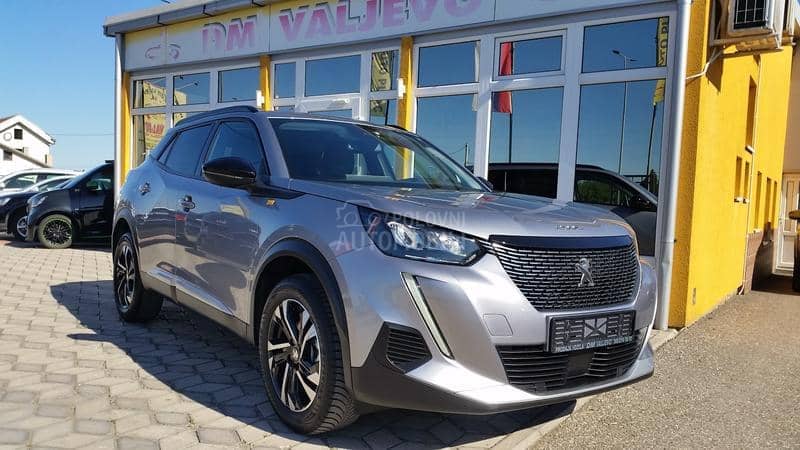 Peugeot 2008 ALLURE/RESTY/AUT/N0V