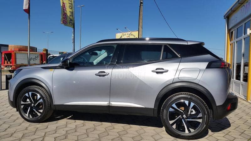 Peugeot 2008 ALLURE/RESTY/AUT/N0V