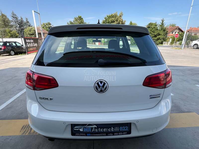 Volkswagen Golf 7 1.6TDI BLUEMO/NAAVIG