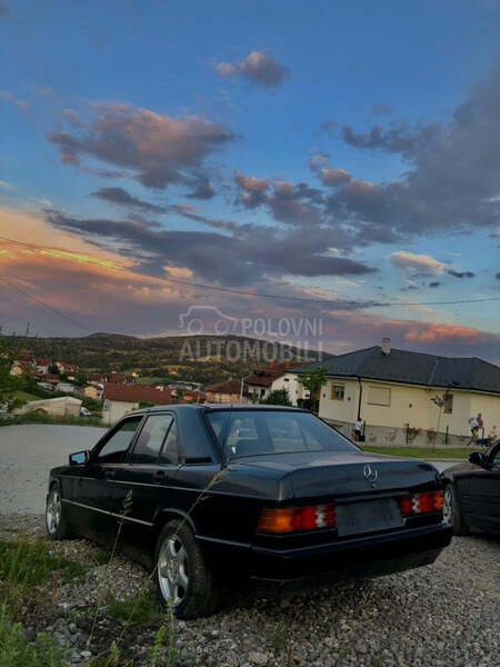 Mercedes Benz 190 