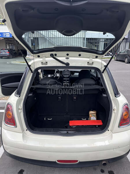MINI One 