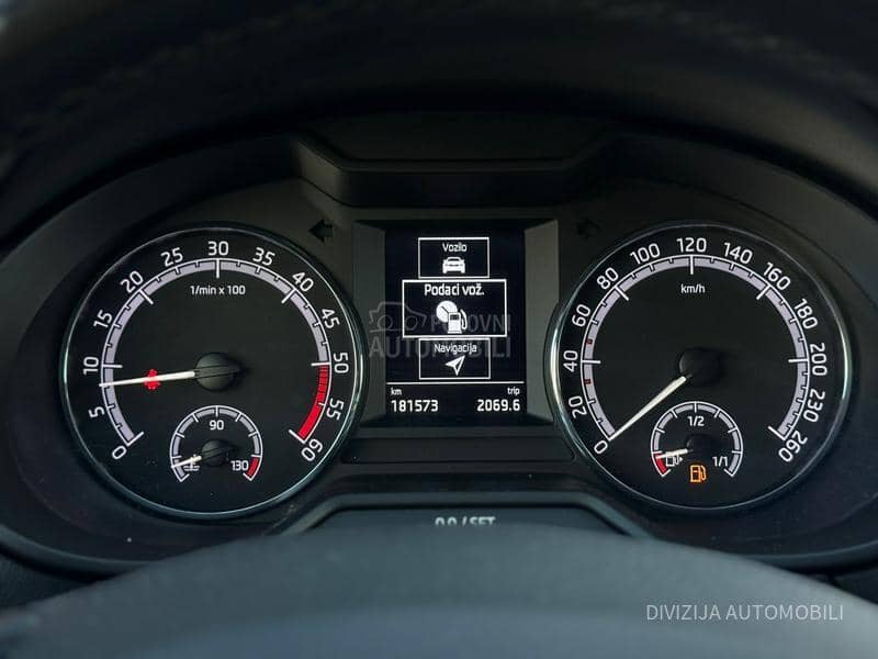 Škoda Octavia DSG/Nav/Tempomat