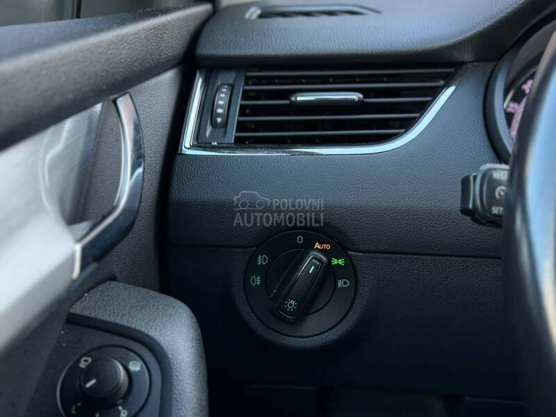 Škoda Octavia DSG/Nav/Tempomat
