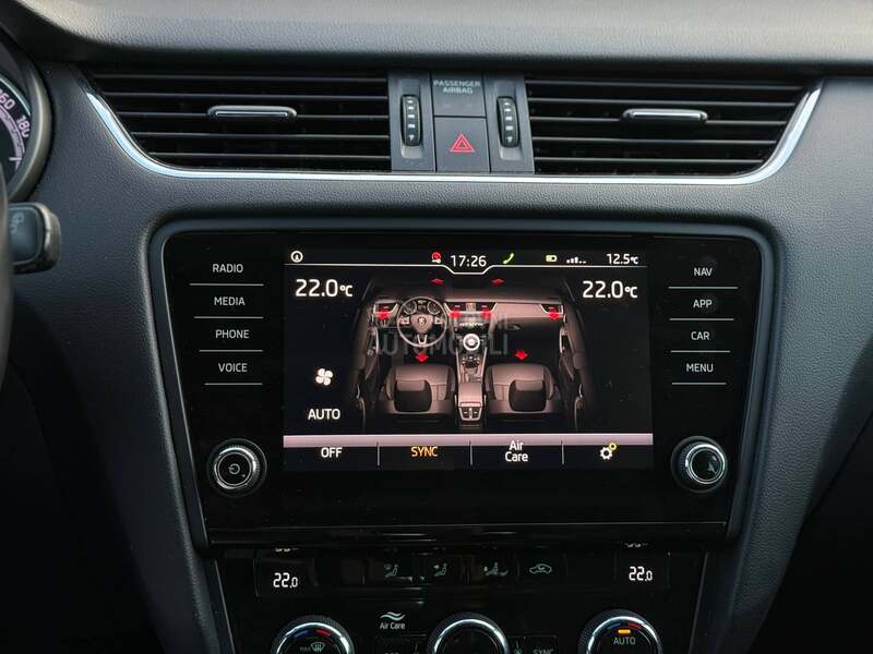 Škoda Octavia DSG/Nav/Tempomat