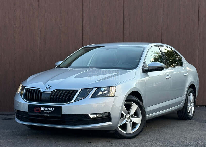 Škoda Octavia DSG/Nav/Tempomat