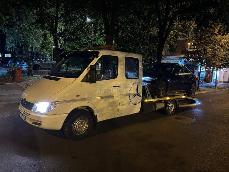 Mercedes Benz Sprinter 313