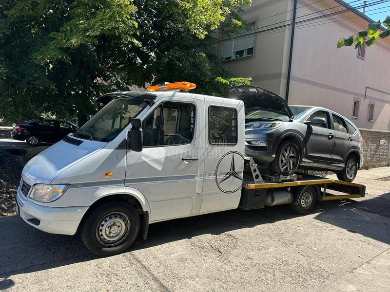 Mercedes Benz Sprinter 313