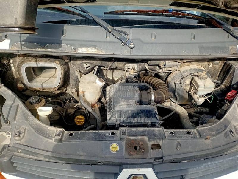 Renault Master 2.5 dci 150ks