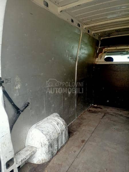 Renault Master 2.5 dci 150ks