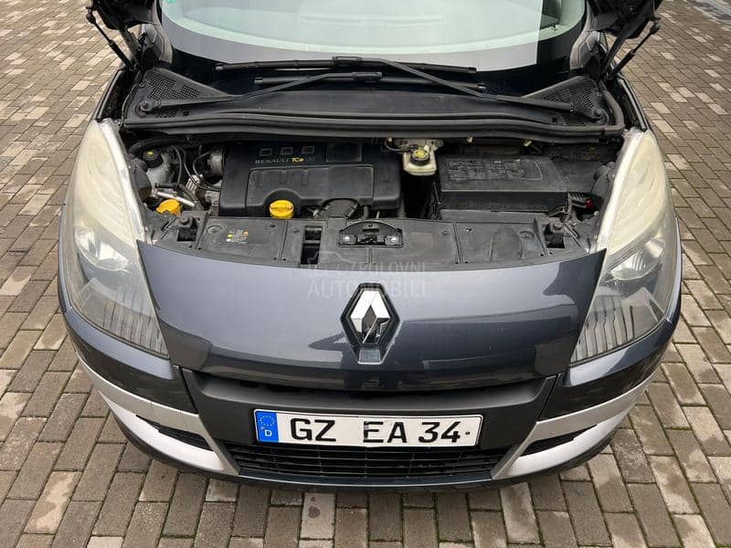 Renault Scenic TCe