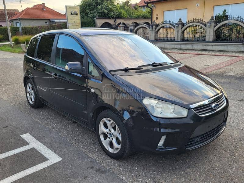 Ford C-Max Titanium