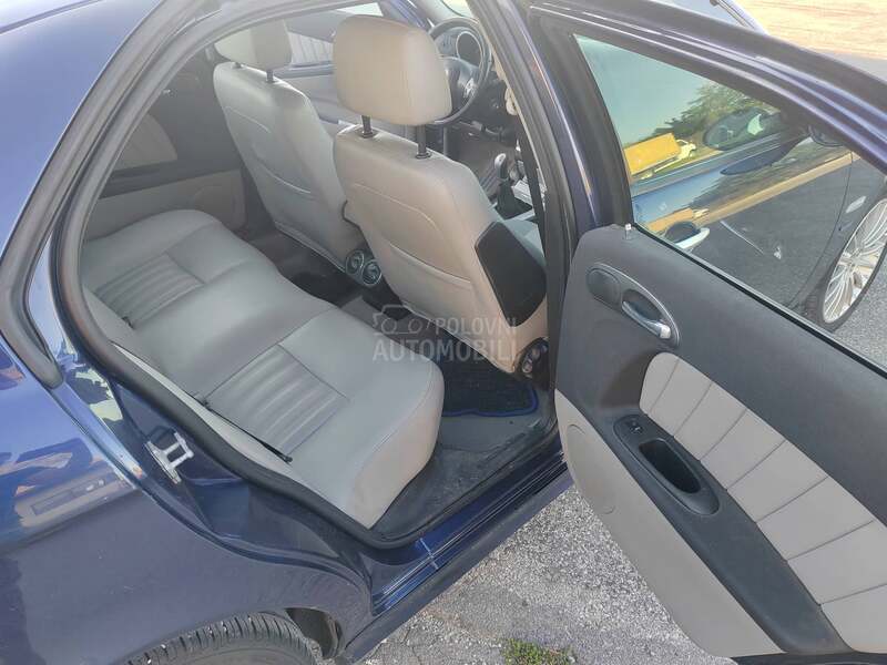 Alfa Romeo 156 