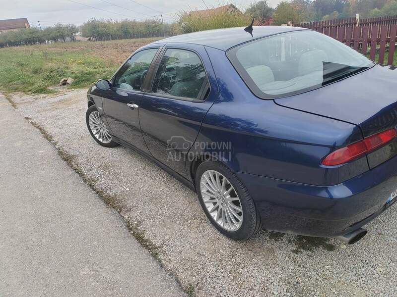 Alfa Romeo 156 