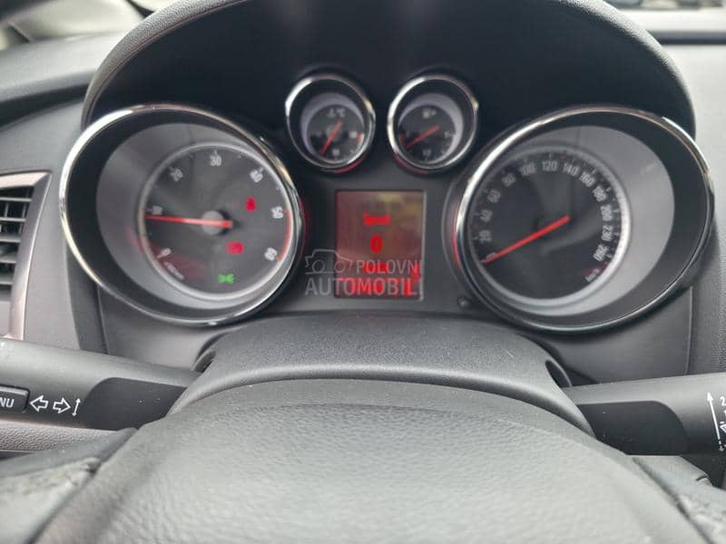 Opel Astra J 1.7 CDTI N.A.V.I
