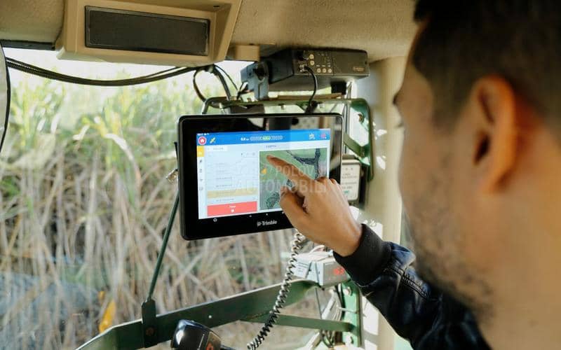 Autopilot za traktore PTx Trimble