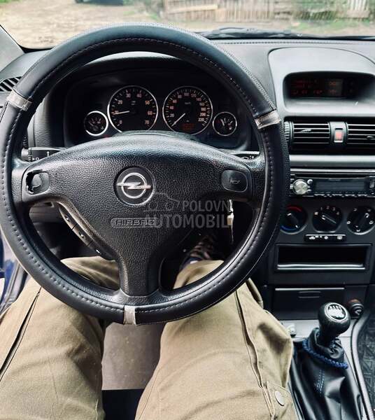 Opel Astra G 