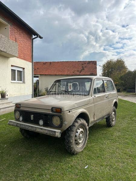 Lada Niva 1.6