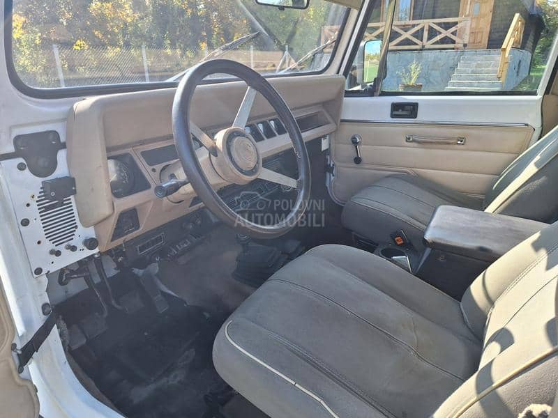 Jeep Wrangler 2,5