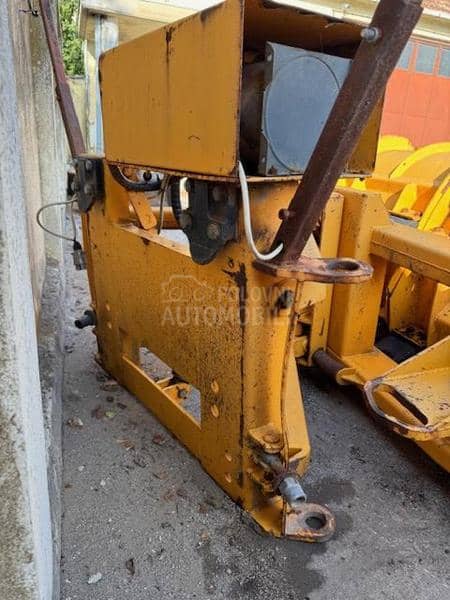 Schmidt posipac soli i raonik