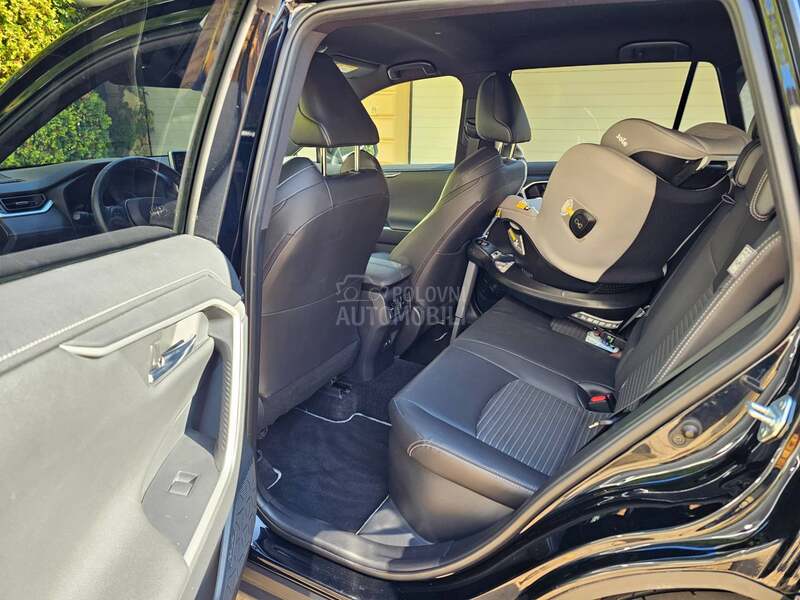 Toyota RAV 4 HYBRID 2.5 HSD AWD