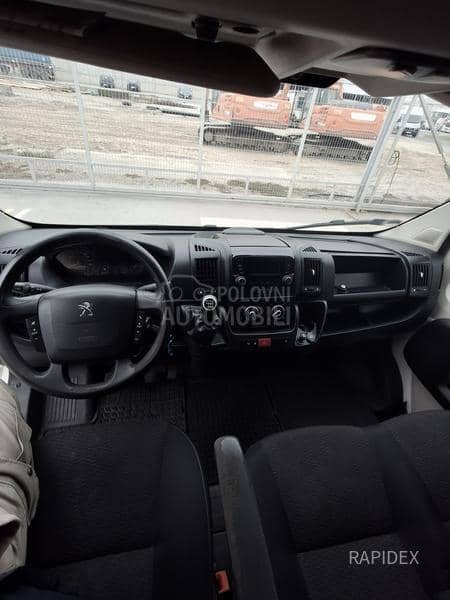 Peugeot Boxer 