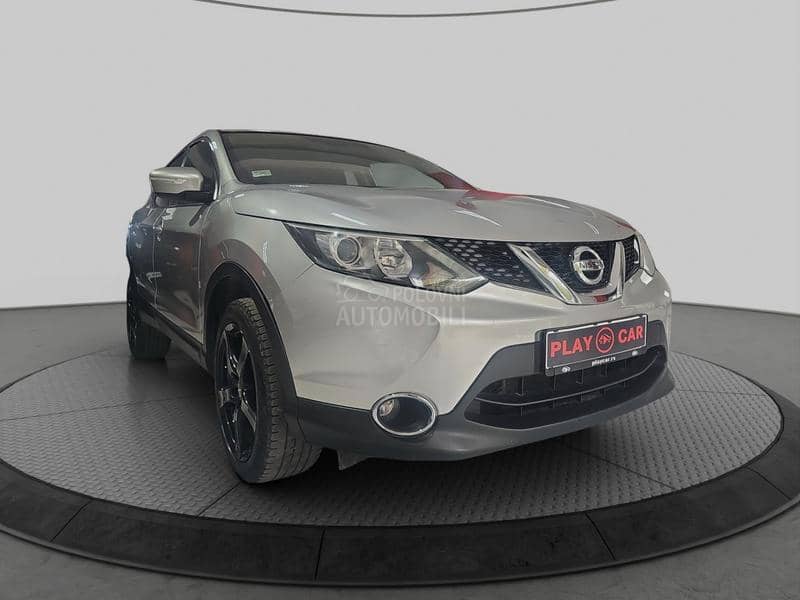 Nissan Qashqai  Nissan Qashqai