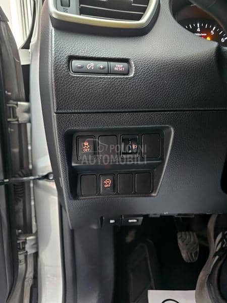 Nissan Qashqai  Nissan Qashqai