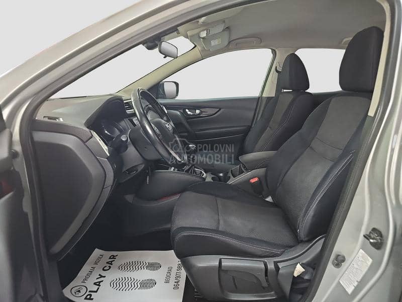 Nissan Qashqai  Nissan Qashqai