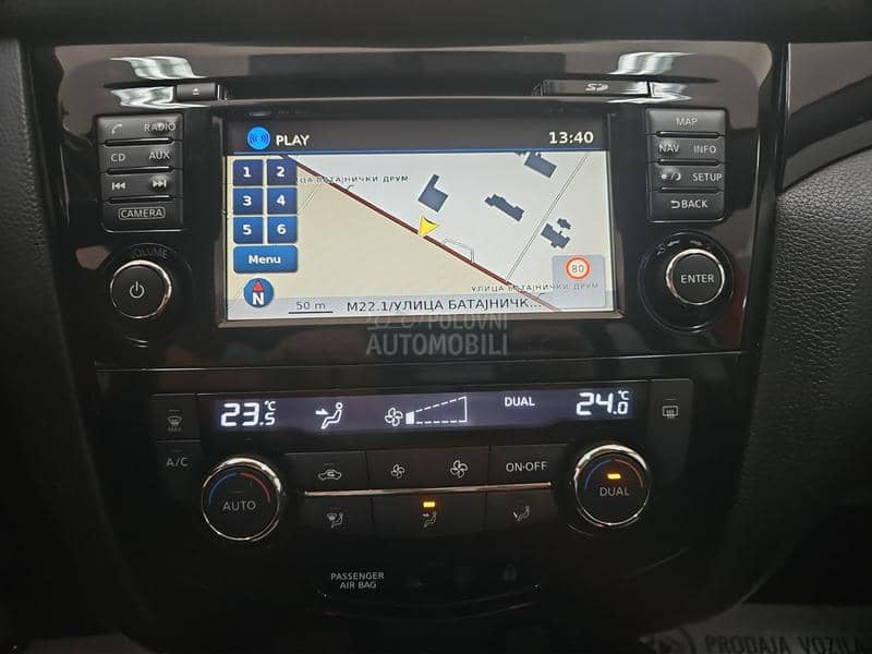 Nissan Qashqai  Nissan Qashqai