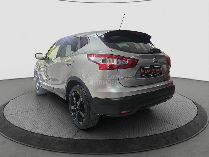 Nissan Qashqai  Nissan Qashqai