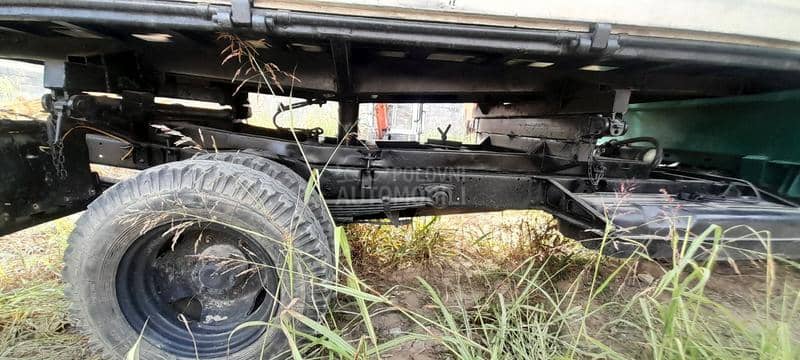 Mercedes Benz 307 406