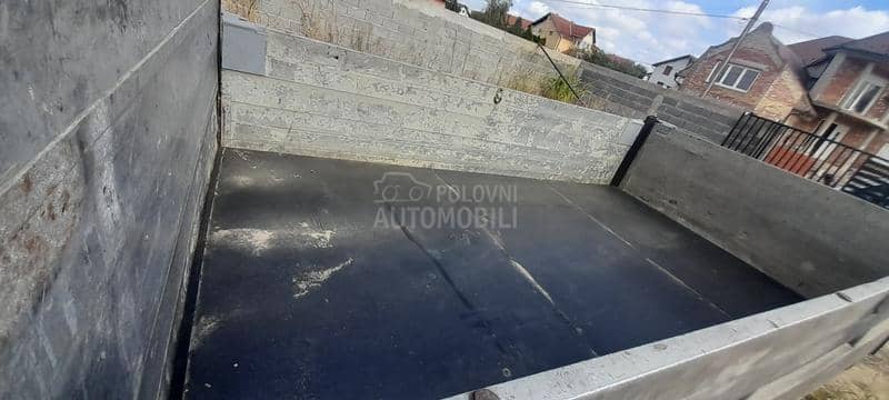 Mercedes Benz 307 406