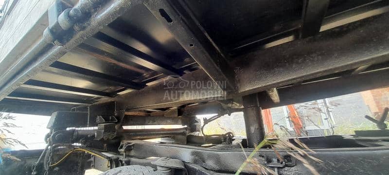 Mercedes Benz 307 406