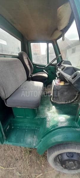 Mercedes Benz 307 406